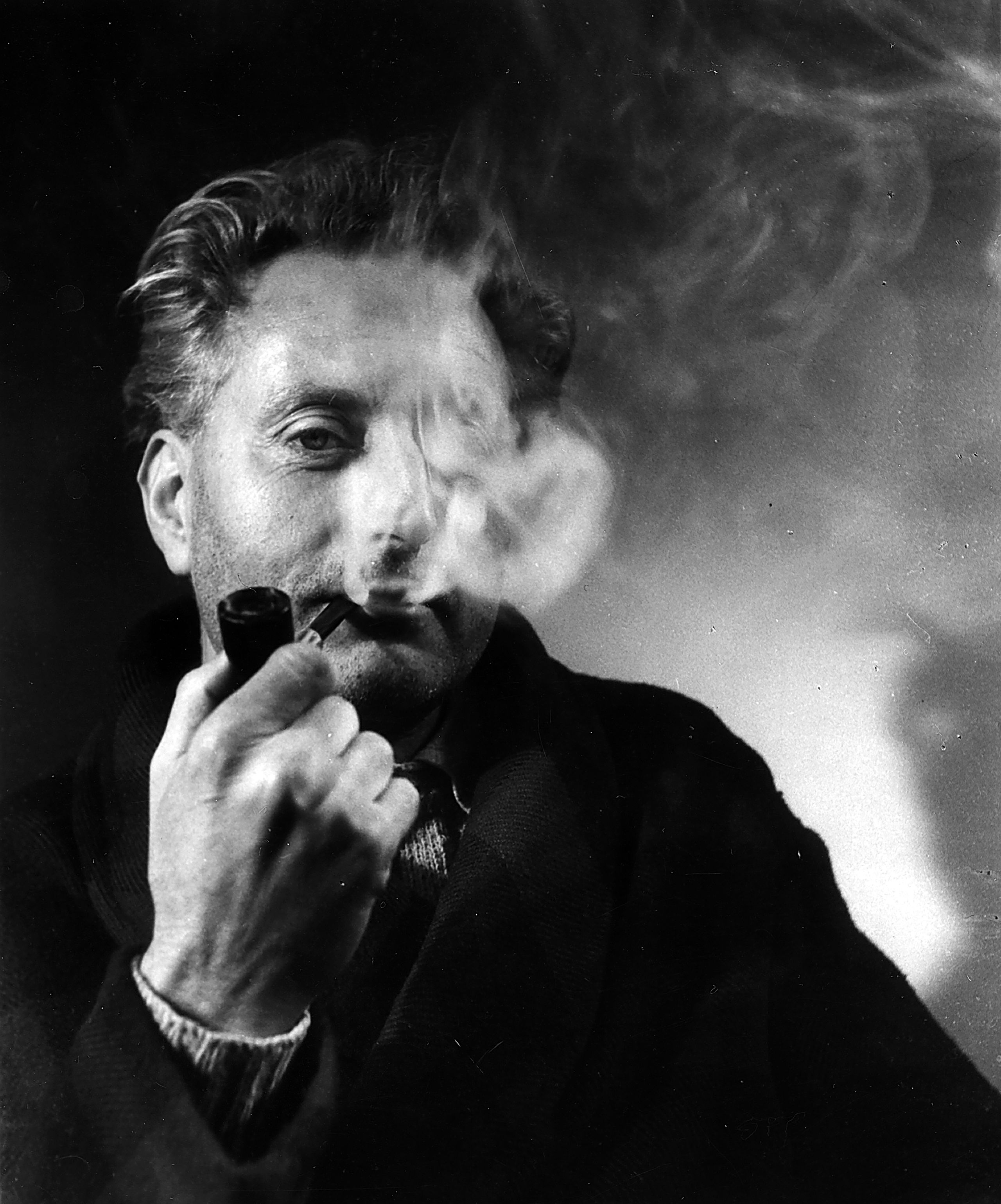 Jean Giono en 1942 / Amis de Jean Giono