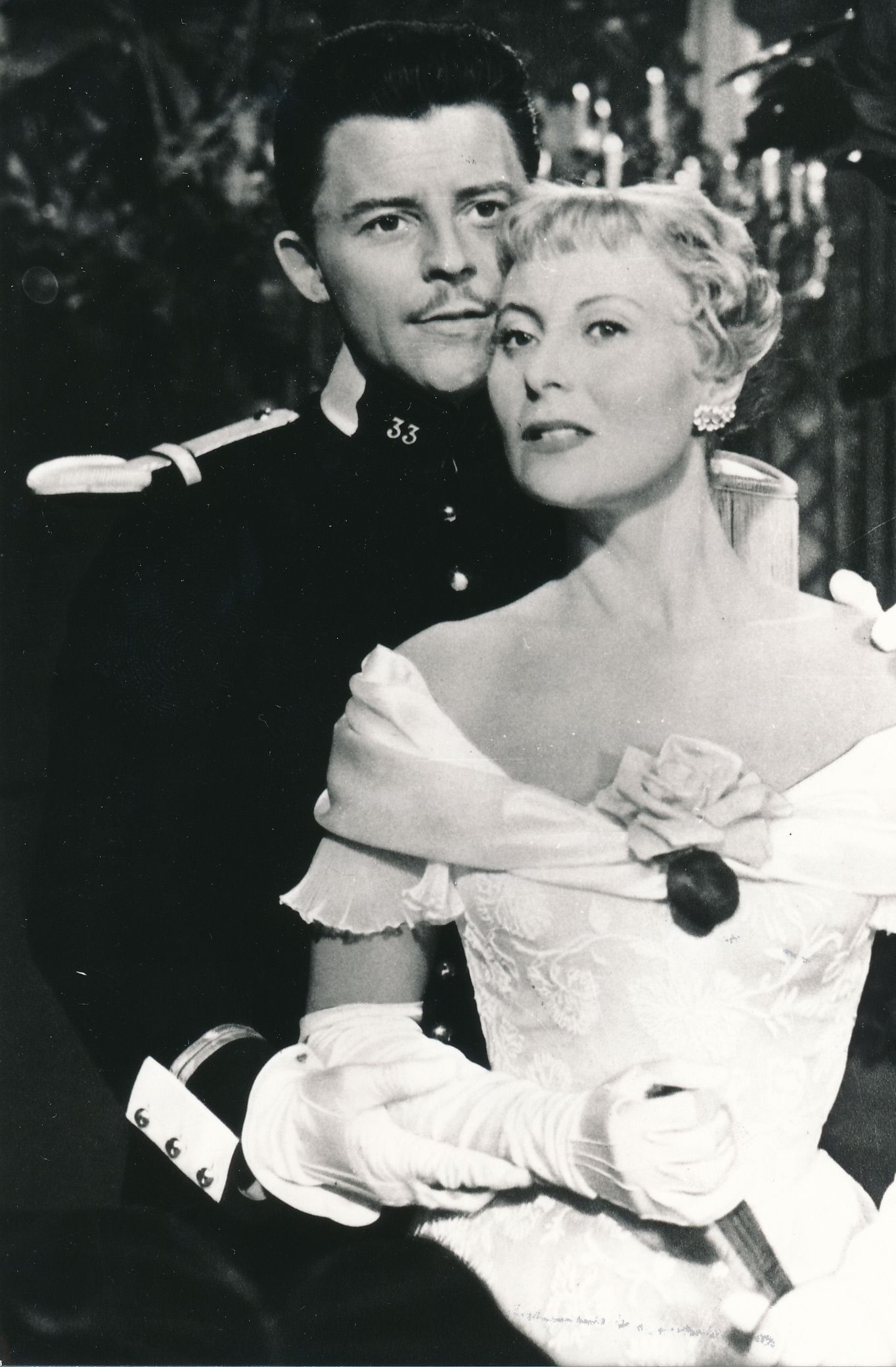 Avec Michèle Morgan dans le film "Les Grandes manoeuvres" de René Clair, sorti en 1955 / La Provence