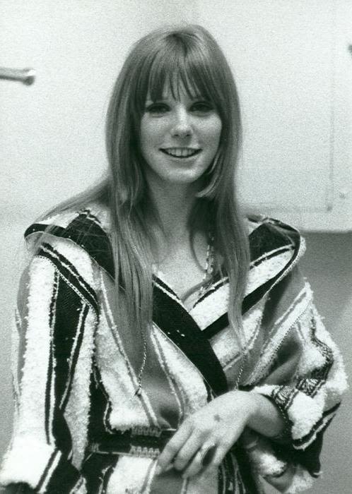 Pamela Courson, la fiancée du chanteur des Doors / La Provence