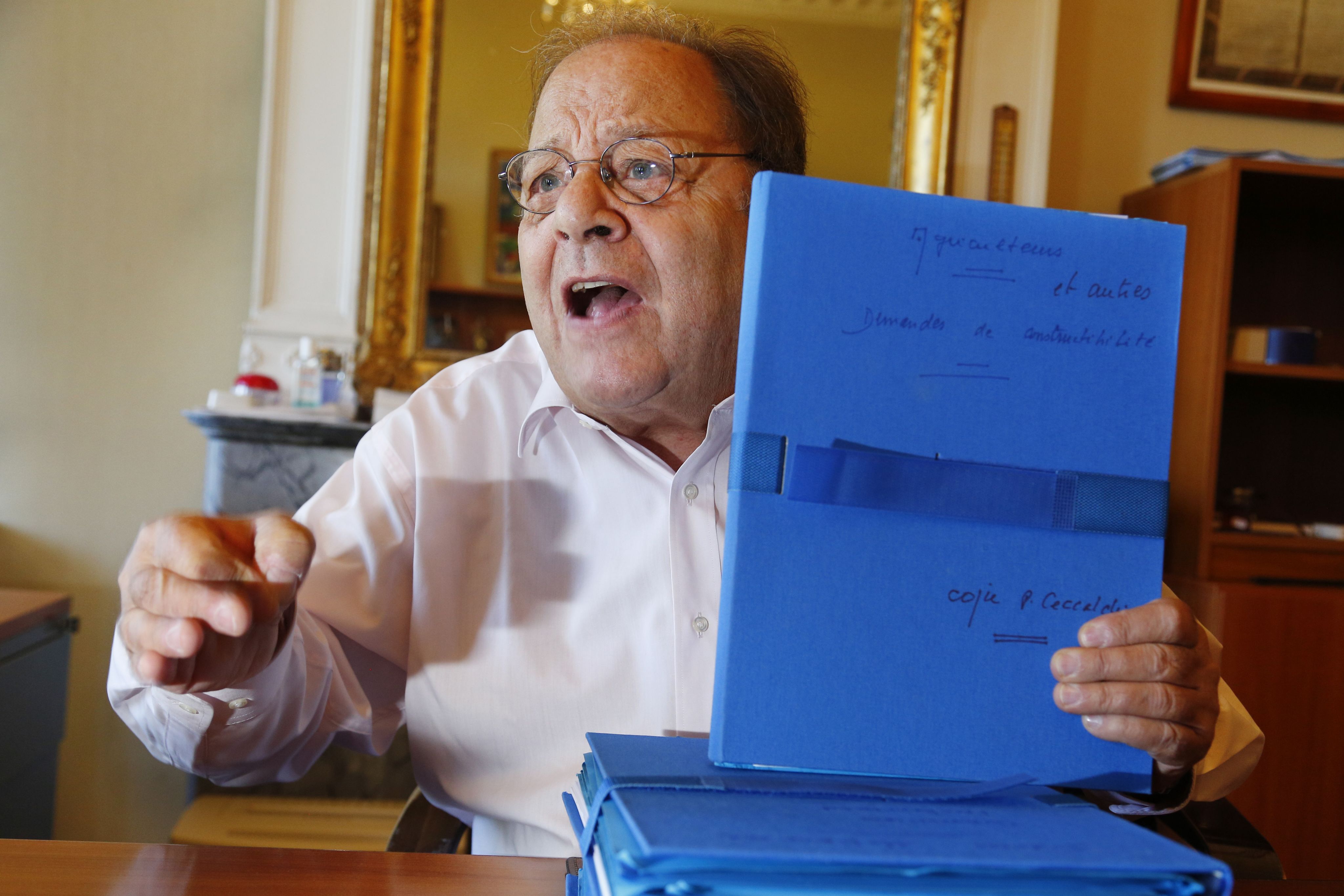 Roland Povinelli après sa mise en examen en 2015 pour « détournement de fonds publics » et « recel » / Photo Florian Launette