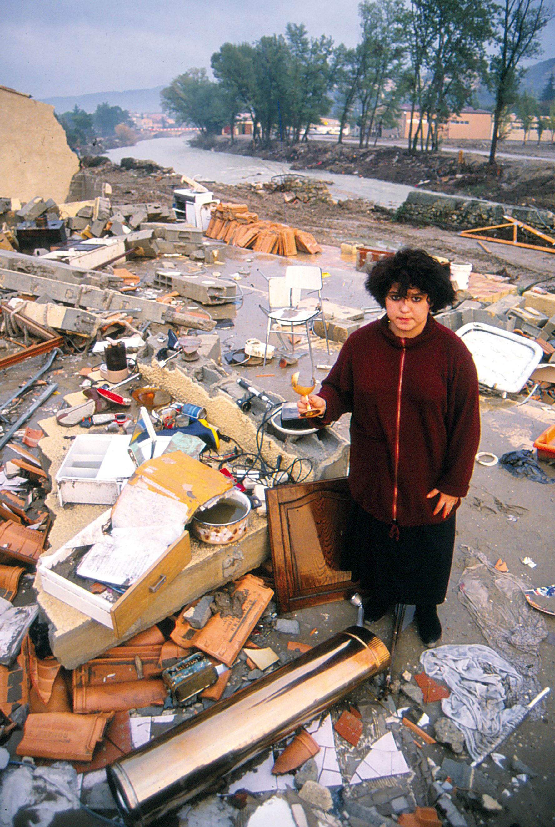 Certains sinistrés ont tout perdu ce 22 septembre 1992 / Ange Esposito